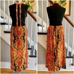 1960s 1970s Black And Red-Orange Psychedelic Paisley Maxi Dress Day-Glo